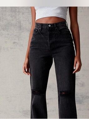 PacSun Women's 23x30 Distressed Dad High Rise Jeans Black Wash